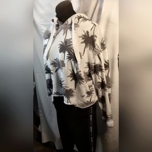 Southern Spirit Super Soft Cropped Sweatshirt